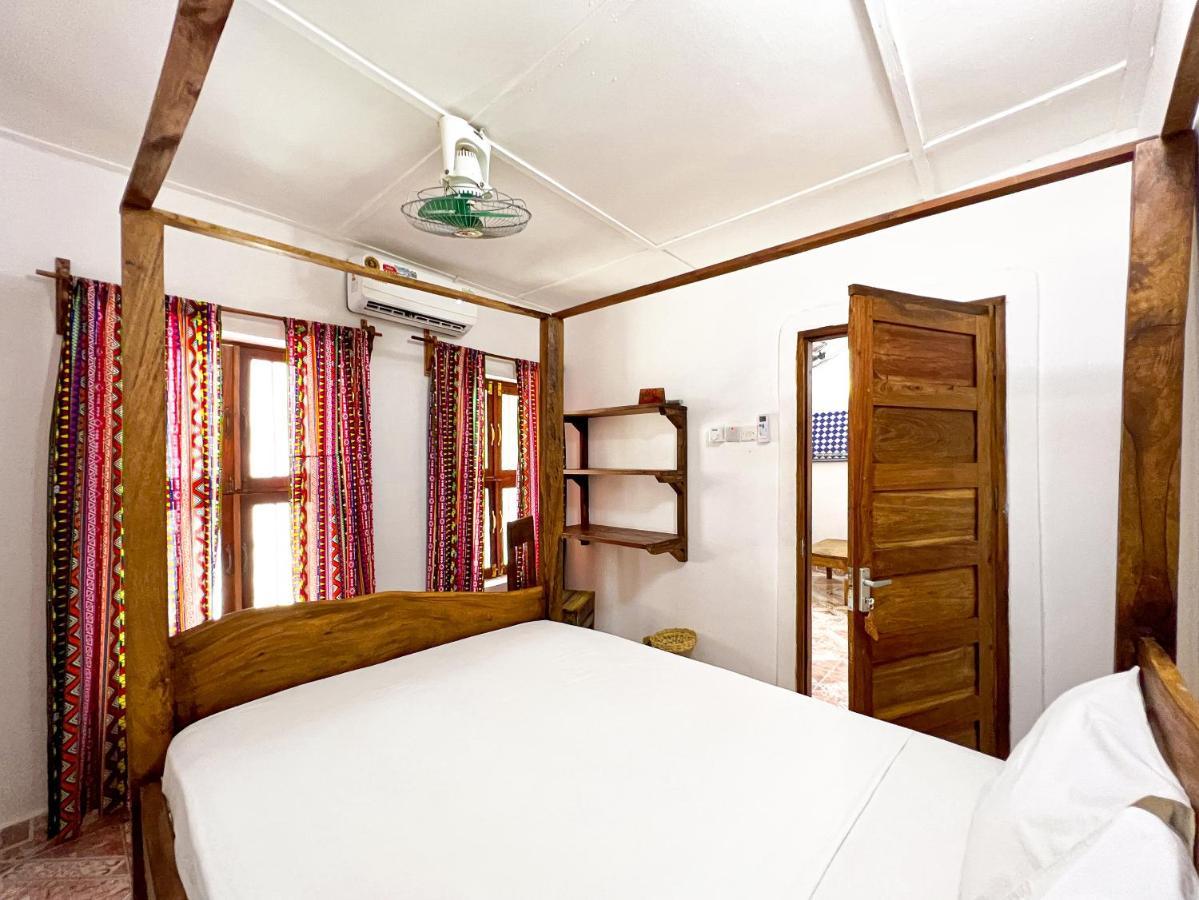 Shoki Shoki Guest House ザンジバルシティ エクステリア 写真