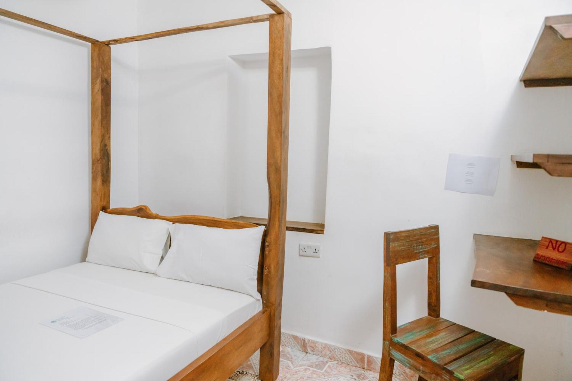 Shoki Shoki Guest House ザンジバルシティ エクステリア 写真