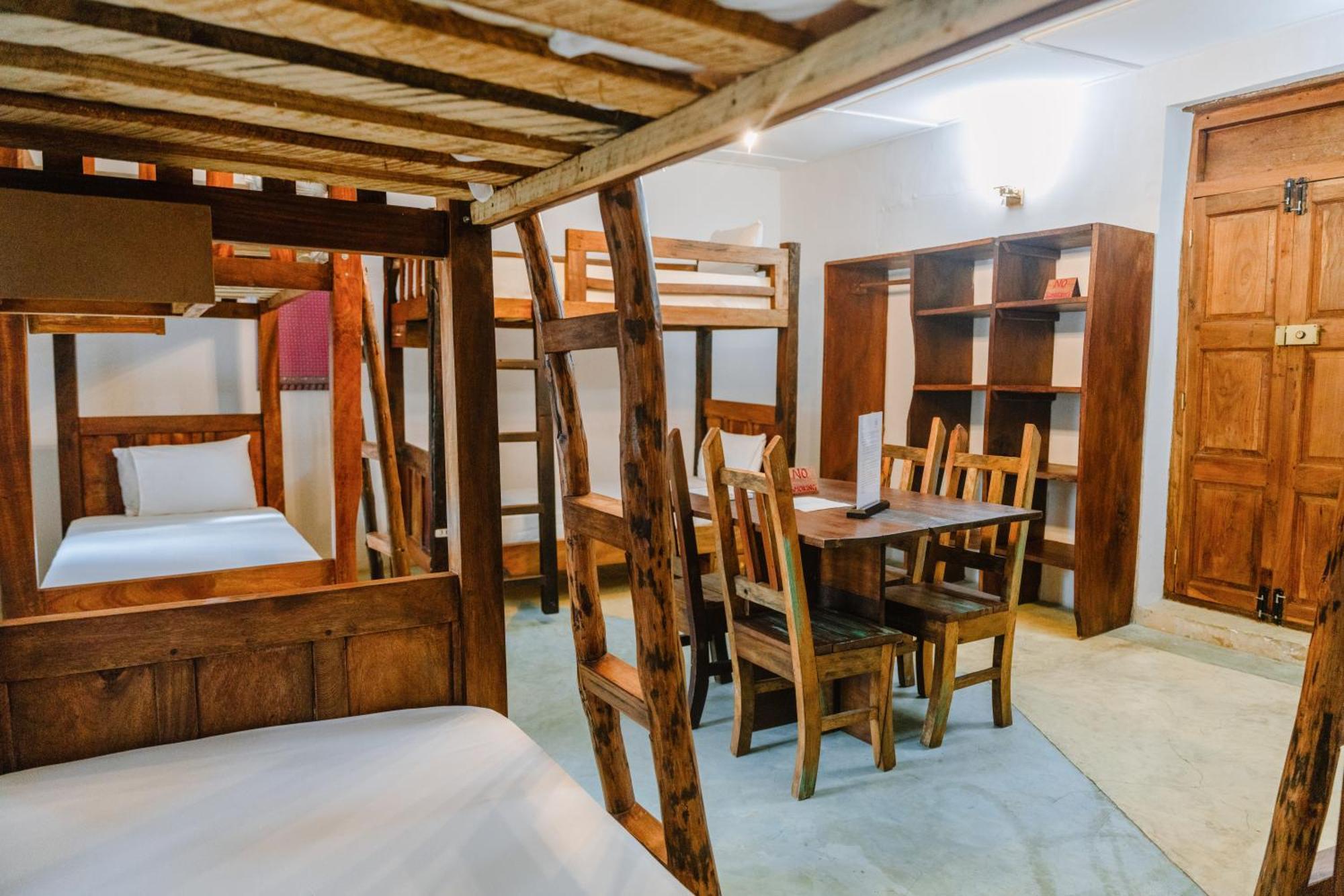 Shoki Shoki Guest House ザンジバルシティ エクステリア 写真