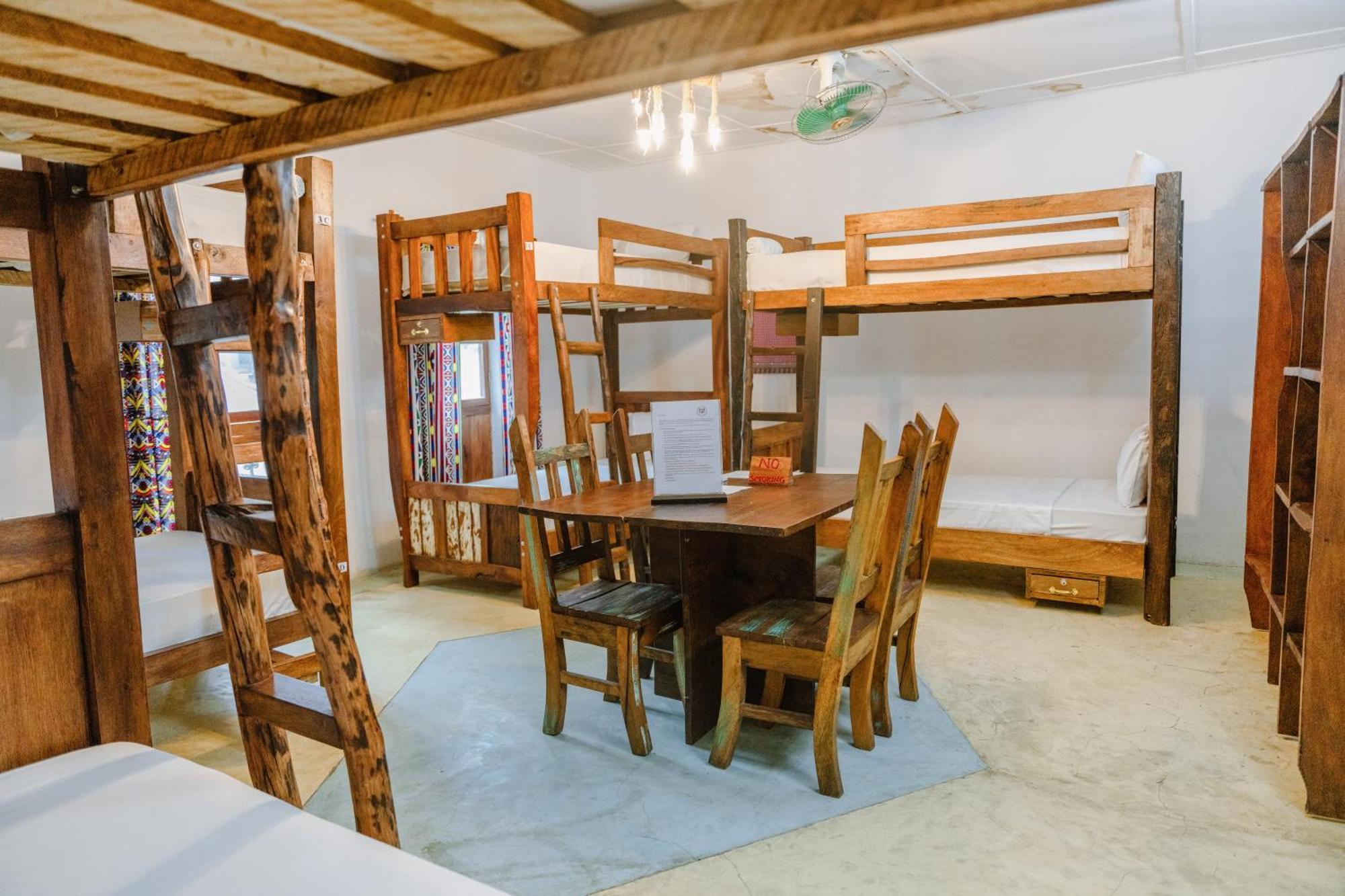 Shoki Shoki Guest House ザンジバルシティ エクステリア 写真