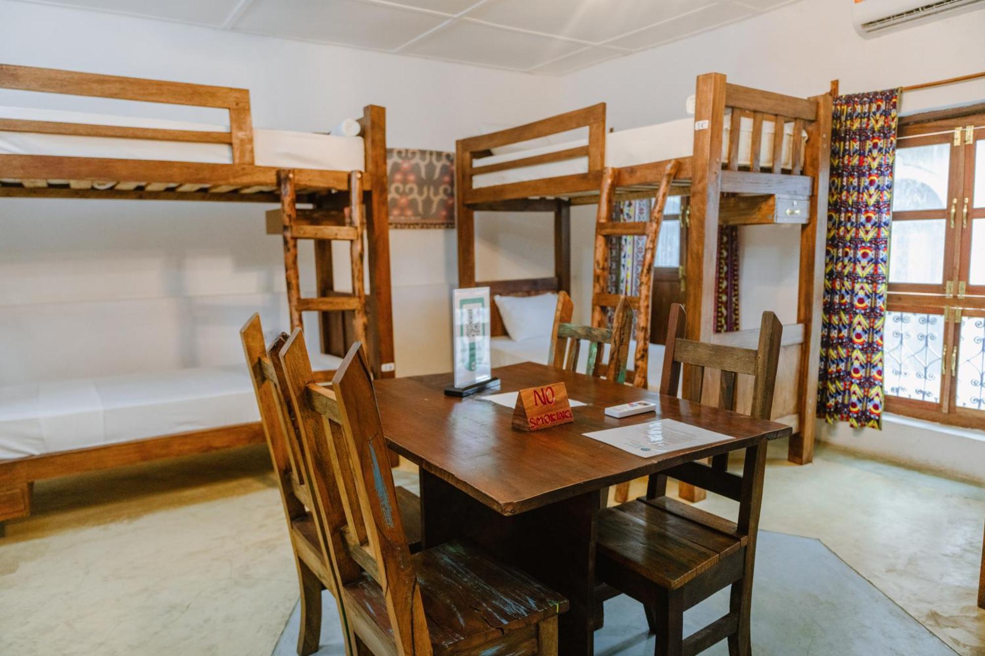 Shoki Shoki Guest House ザンジバルシティ エクステリア 写真